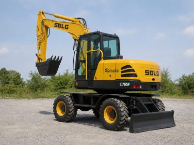Колісний екскаватор SDLG E765F